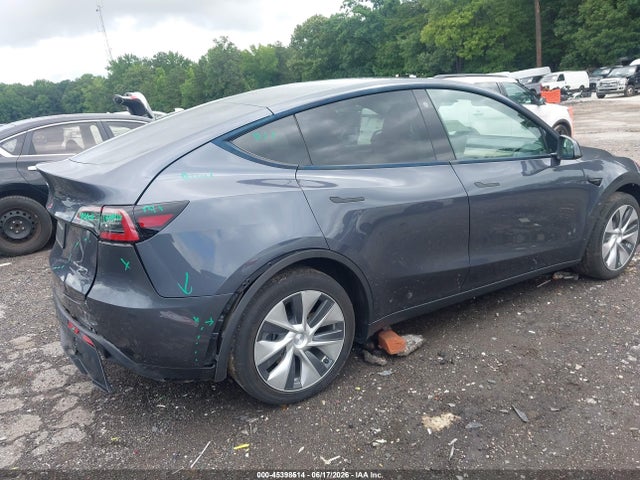 Продажа на аукционе авто 2023 Tesla Model Y Awd/long Range Dual Motor All-wheel Drive, vin: 7SAYGDEE9PF710555, номер лота: 45398514