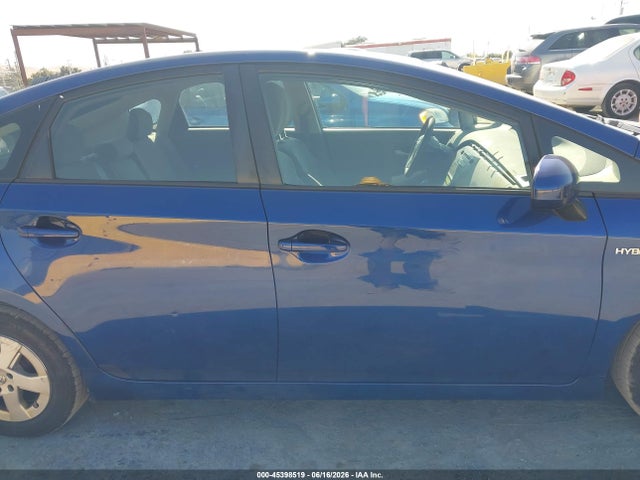 45398519 :رقم المزاد ، JTDKN3DU3B0259349 vin ، 2011 Toyota Prius Three مزاد بيع