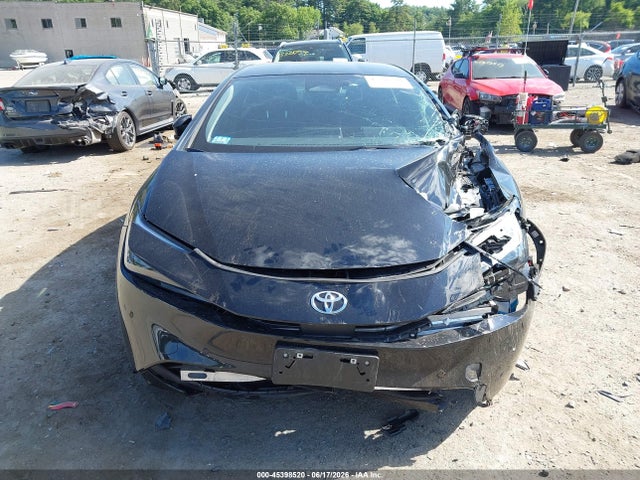 JTDACACU0S3048745 Toyota Prius Plug-in Hybrid Se