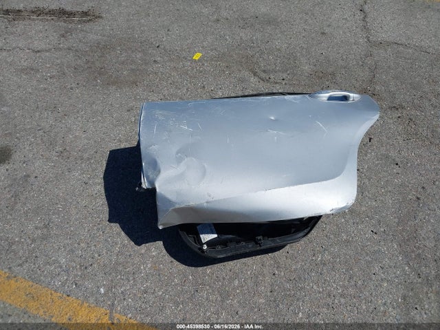 Toyota Corolla Xle 2018 5YFBURHE4JP766158 Image 11