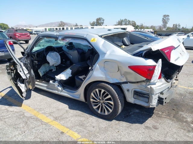 Toyota Corolla Xle 2018 5YFBURHE4JP766158 Image 3
