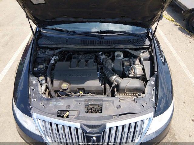 2011 Lincoln Mks მანქანა იყიდება აუქციონზე, vin: 1LNHL9DRXBG606824, აუქციონის ნომერი: 45398575