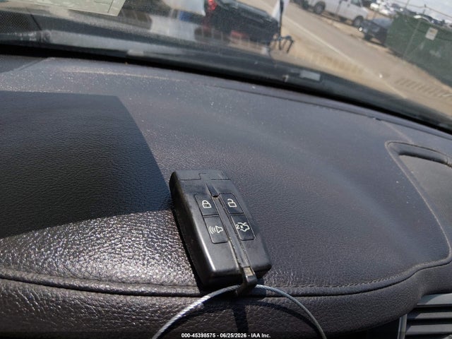 2011 Lincoln Mks მანქანა იყიდება აუქციონზე, vin: 1LNHL9DRXBG606824, აუქციონის ნომერი: 45398575