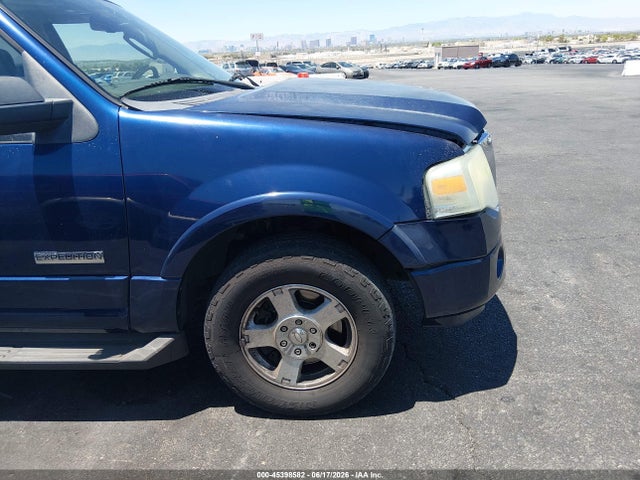 Продаж на аукціоні авто 2008 Ford Expedition Xlt, vin: 1FMFU165X8LA74474, номер лоту: 45398582