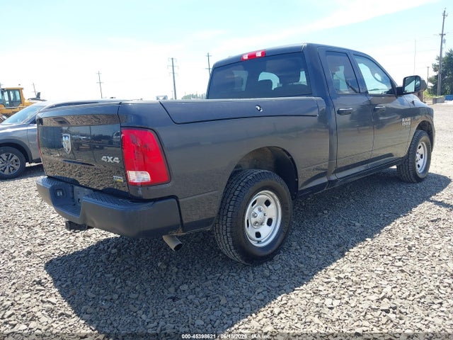 1C6RR7FG4KS661927 RAM 1500 Classic Tradesman 4x4 6&#039;4 Box