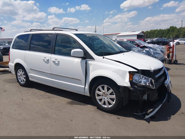 45398653 :رقم المزاد ، 2C4RC1BG7FR539695 vin ، 2015 Chrysler Town & Country Touring مزاد بيع