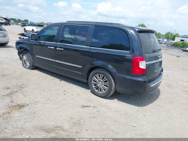 Продаж на аукціоні авто 2016 Chrysler Town & Country Touring-l Anniversary Edition, vin: 2C4RC1CG5GR207612, номер лоту: 45398672