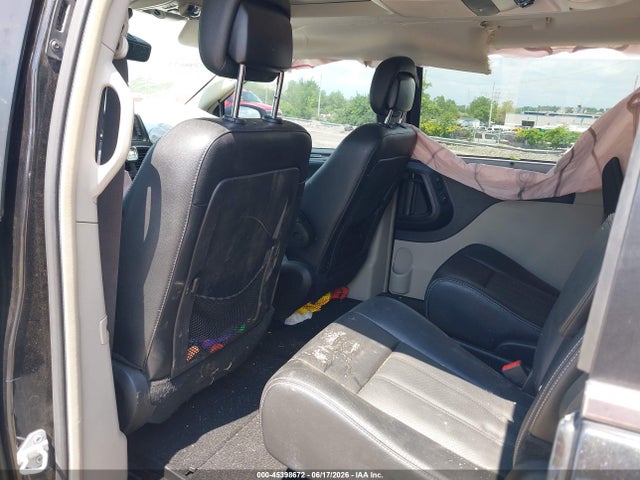 Продаж на аукціоні авто 2016 Chrysler Town & Country Touring-l Anniversary Edition, vin: 2C4RC1CG5GR207612, номер лоту: 45398672
