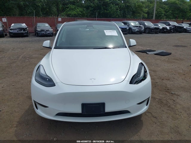 Auction sale of the 2023 Tesla Model Y Awd/long Range Dual Motor All-wheel Drive, vin: 7SAYGDEE1PF748183, lot number: 45398723