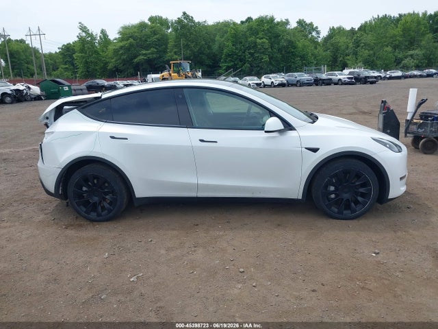 Auction sale of the 2023 Tesla Model Y Awd/long Range Dual Motor All-wheel Drive, vin: 7SAYGDEE1PF748183, lot number: 45398723