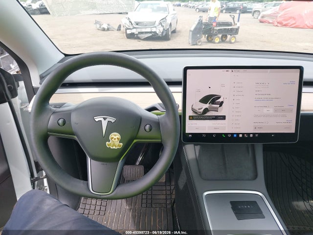 Auction sale of the 2023 Tesla Model Y Awd/long Range Dual Motor All-wheel Drive, vin: 7SAYGDEE1PF748183, lot number: 45398723