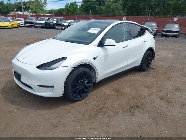 Auction sale of the 2023 Tesla Model Y Awd/long Range Dual Motor All-wheel Drive, vin: 7SAYGDEE1PF748183, lot number: 45398723