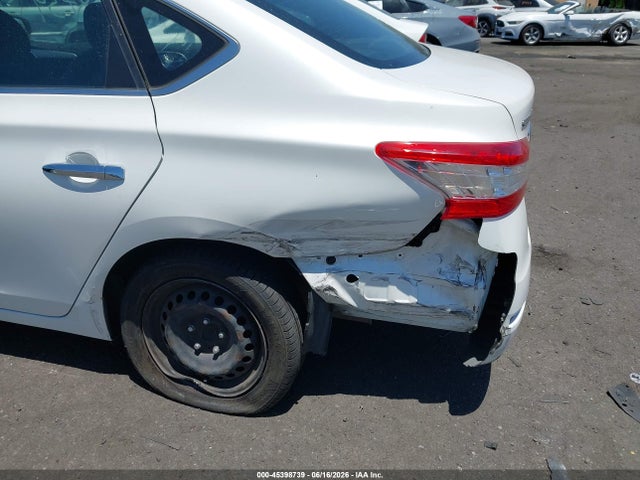 3N1AB7AP3EL663059 Nissan SENTRA SV