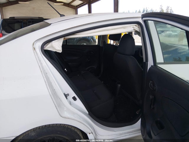 Nissan Versa 1.6 S+ 2019 3N1CN7AP5KL824927 Image 8