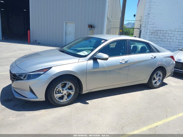 5NPLL4AG6MH046724 Hyundai ELANTRA SE