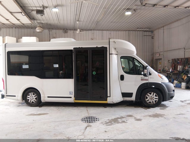 2020 Ram Promaster 3500 Cutaway Low Roof მანქანა იყიდება აუქციონზე, vin: 3C7WRVLG0LE137184, აუქციონის ნომერი: 45398782