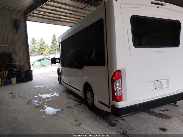 2020 Ram Promaster 3500 Cutaway Low Roof მანქანა იყიდება აუქციონზე, vin: 3C7WRVLG0LE137184, აუქციონის ნომერი: 45398782