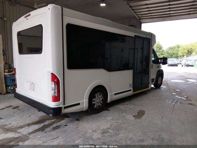2020 Ram Promaster 3500 Cutaway Low Roof მანქანა იყიდება აუქციონზე, vin: 3C7WRVLG0LE137184, აუქციონის ნომერი: 45398782