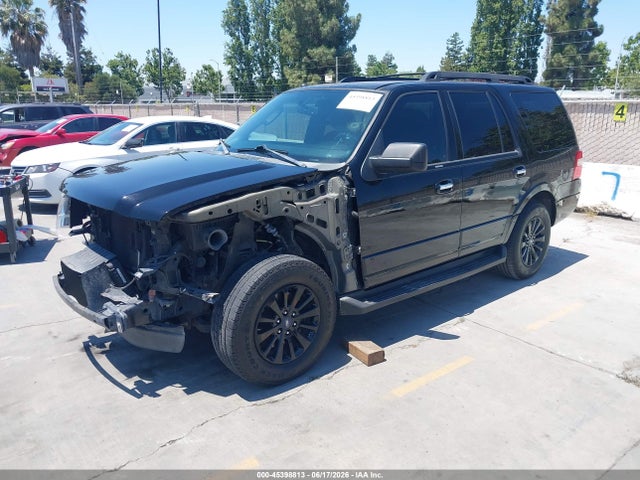Ford Expedition Xlt 2017 1FMJU1HT7HEA08152 Image 2
