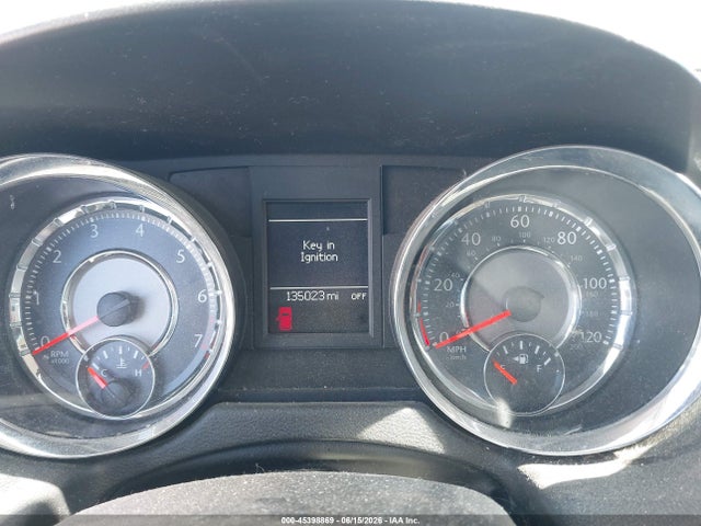 2015 Chrysler Town & Country Touring მანქანა იყიდება აუქციონზე, vin: 2C4RC1BG0FR577821, აუქციონის ნომერი: 45398869