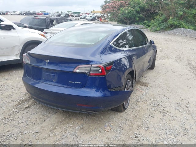 Tesla Model 3 Long Range/performance 2018 5YJ3E1EB1JF086081 Image 4