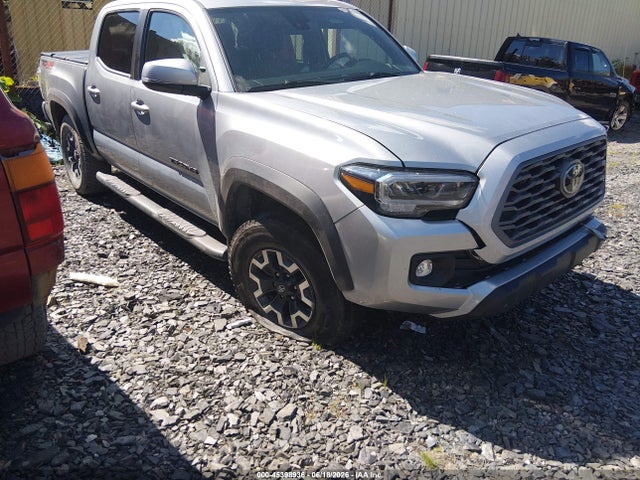 3TMCZ5AN8PM622511 Toyota Tacoma Trd Off Road