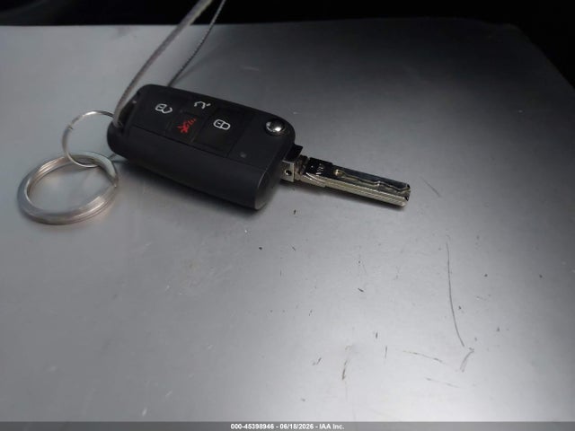 3VW117AU7GM040348 Volkswagen Golf Tsi S 4-door