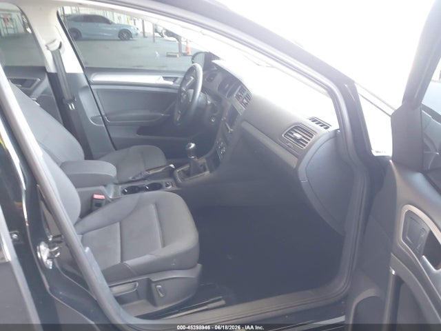 3VW117AU7GM040348 Volkswagen Golf Tsi S 4-door