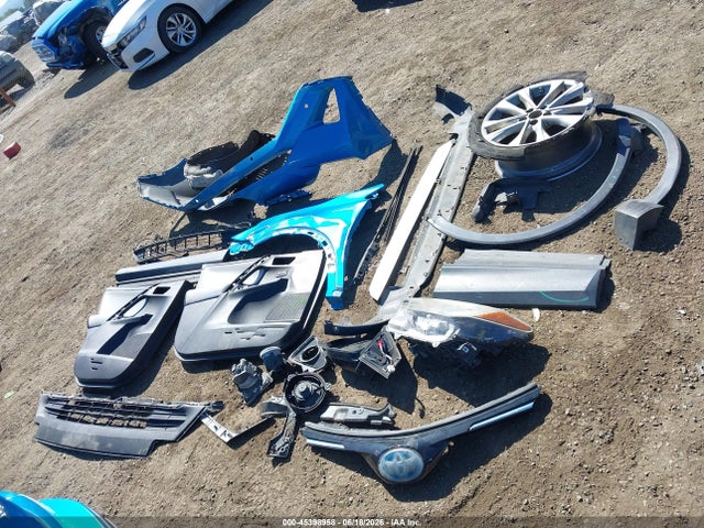 JTMDJREV6JD165097 Toyota Rav4 Hybrid Limited