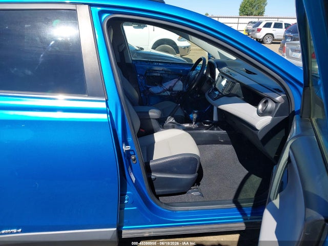 JTMDJREV6JD165097 Toyota Rav4 Hybrid Limited
