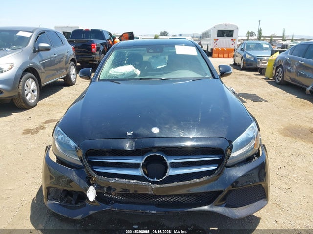 Aukcja sprzedaży 2017 Mercedes-benz C 300, vin: 55SWF4JB4HU194530, numer aukcji: 45398995