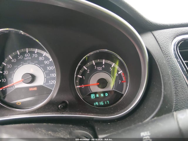 45398996 :رقم المزاد ، 1C3CCBCB3CN307591 vin ، 2012 Chrysler 200 Limited مزاد بيع