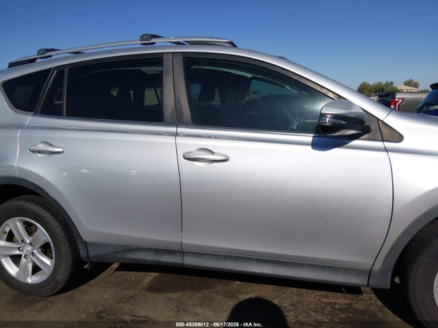 JTMRFREVXED062973 Toyota Rav4 Xle