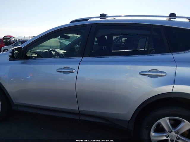 JTMRFREVXED062973 Toyota Rav4 Xle
