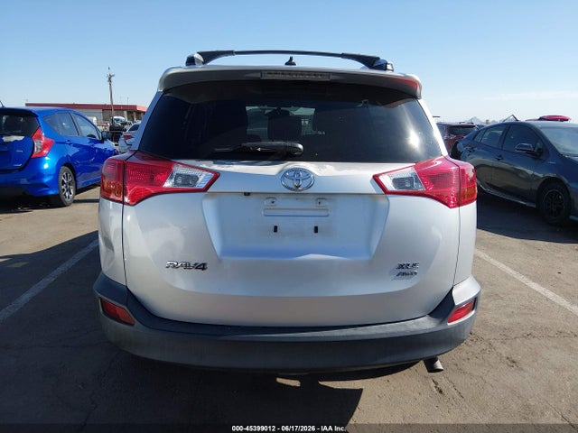 JTMRFREVXED062973 Toyota Rav4 Xle