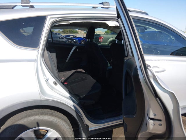 JTMRFREVXED062973 Toyota Rav4 Xle