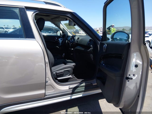 Mini Countryman Cooper S 2024 WMZ83BR02R3S02133 Image 5