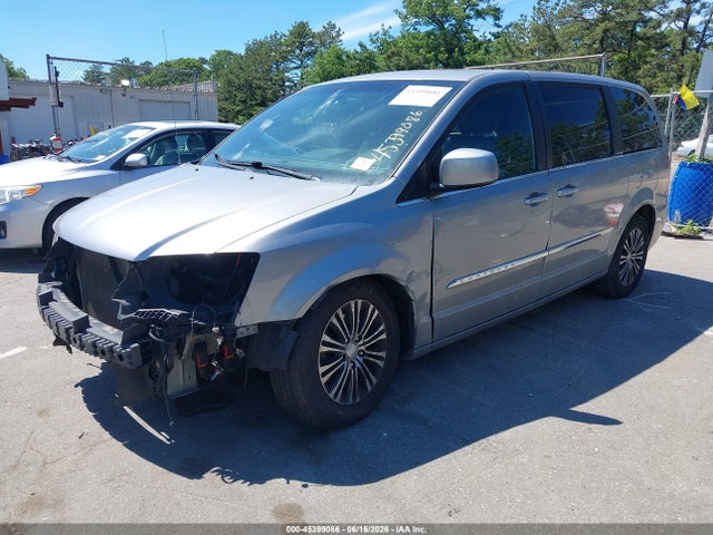 Auction sale of the 2014 Chrysler Town & Country S, vin: 2C4RC1HG4ER177850, lot number: 45399086