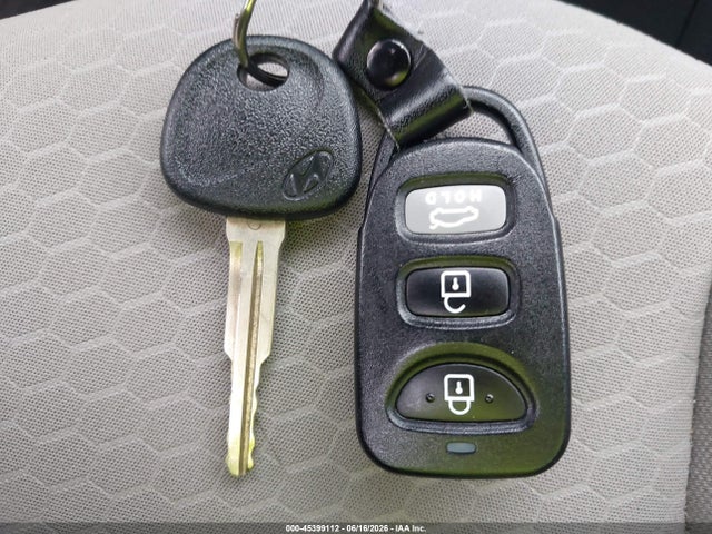 Hyundai ELANTRA SE 2019 5NPD74LF5KH486640 Image 11