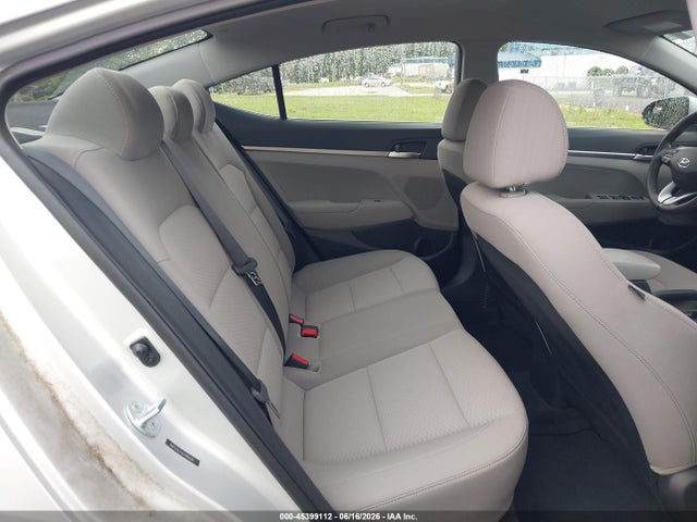 Hyundai ELANTRA SE 2019 5NPD74LF5KH486640 Image 8
