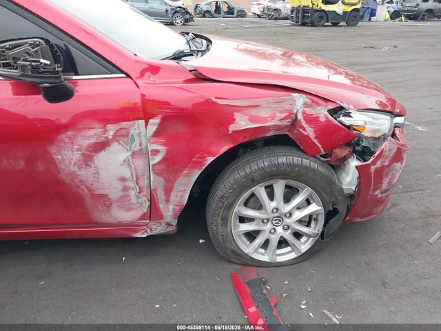 3MZBN1U7XJM160695 Mazda Mazda3 Sport