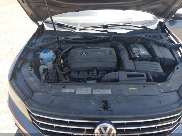 Aukcja sprzedaży 2017 Volkswagen Passat 1.8t Se, vin: 1VWBT7A3XHC027697, numer aukcji: 45399121