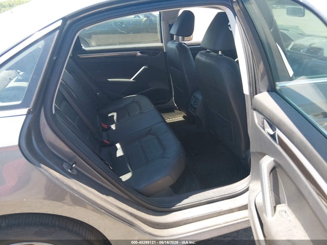 Aukcja sprzedaży 2017 Volkswagen Passat 1.8t Se, vin: 1VWBT7A3XHC027697, numer aukcji: 45399121