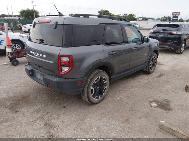 Ford Bronco Sport Outer Banks 2023 3FMCR9C64PRE10765 Image 4