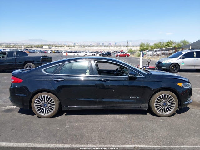 Продажа на аукционе авто 2018 Ford Fusion Hybrid Platinum/titanium, vin: 3FA6P0RU1JR246817, номер лота: 45399152