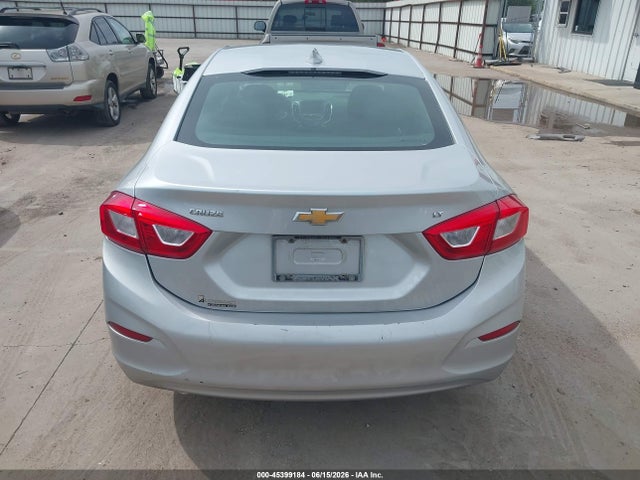 45399184 :رقم المزاد ، 1G1BE5SM6H7189112 vin ، 2017 Chevrolet Cruze Lt Auto مزاد بيع