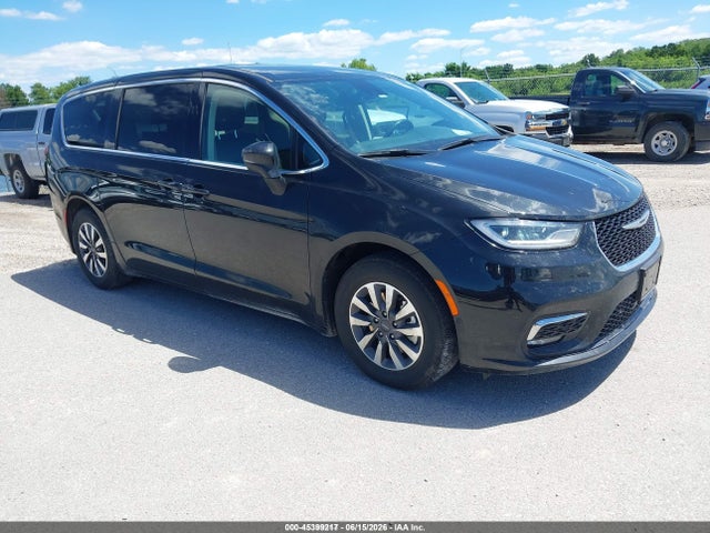 2023 2C4RC1L7XPR575669 zdjęcie główne