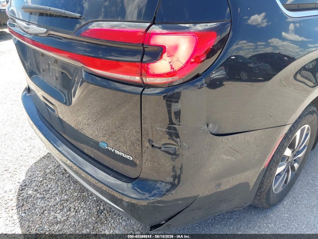 Chrysler Pacifica Hybrid Touring L 2023 2C4RC1L7XPR575669 Image 6