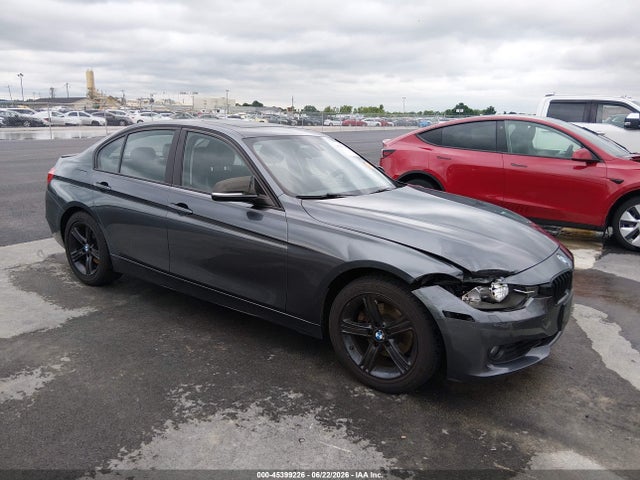 2013 Bmw 328i მანქანა იყიდება აუქციონზე, vin: WBA3A5G56DNP23933, აუქციონის ნომერი: 45399226