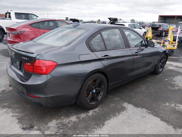 2013 Bmw 328i მანქანა იყიდება აუქციონზე, vin: WBA3A5G56DNP23933, აუქციონის ნომერი: 45399226